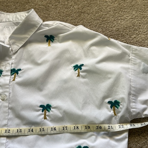 Vacate the Label Embroidered Palm Tree Button Up White Blouse Women’s Small - Picture 4 of 8